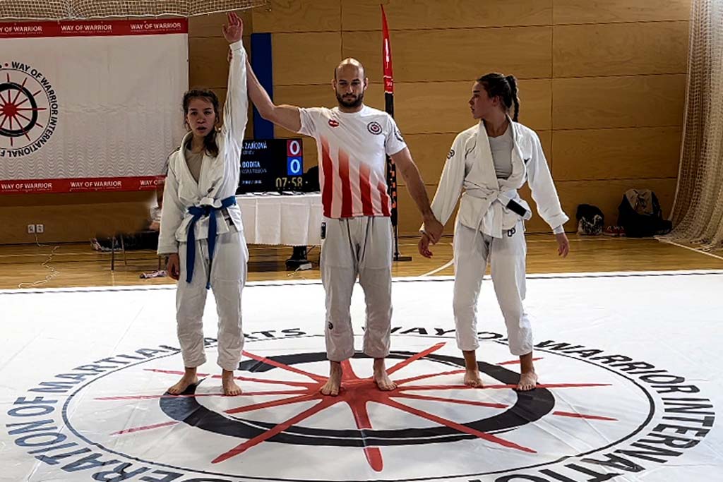 Právě si prohlížíte Četařka Dodita přidala k evropskému titulu v jiu-jitsu i ten domácí