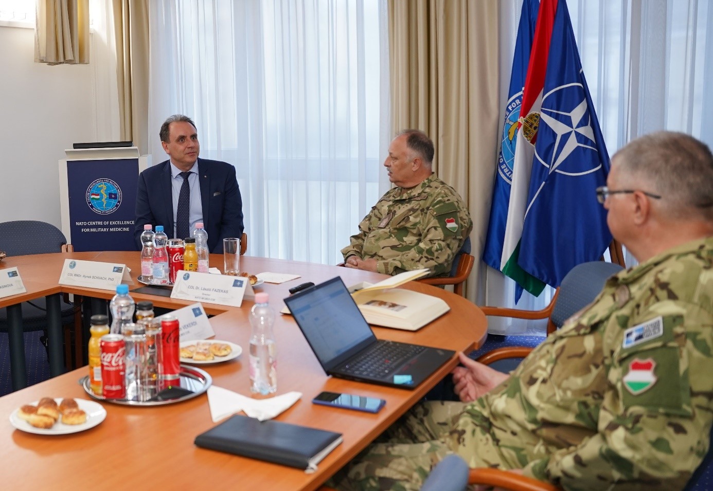 Právě si prohlížíte Spolupráce FVZ UO s NATO MilMed CoE