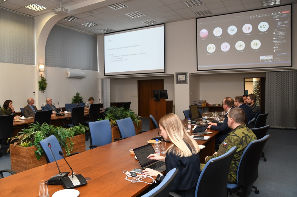 Workshop na téma resilience vůči hybridním hrozbám