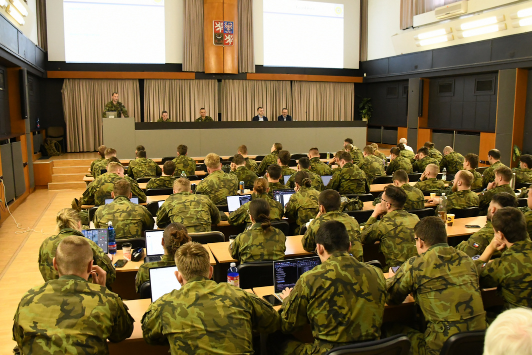 Právě si prohlížíte Expertní den Katedry logistiky